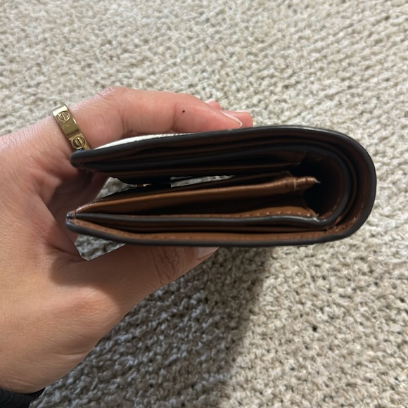 NWOT Michael Kors JetSet Wallet - Picture 9 of 9